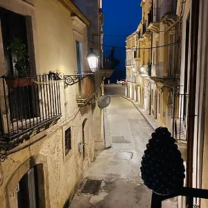 Casa 68 Ortigia Pensjonat